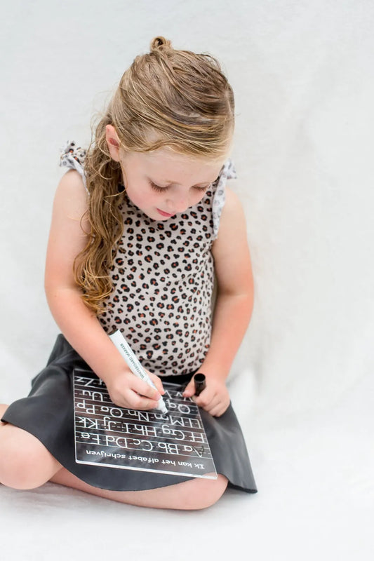 Ik kan het alfabet schrijven