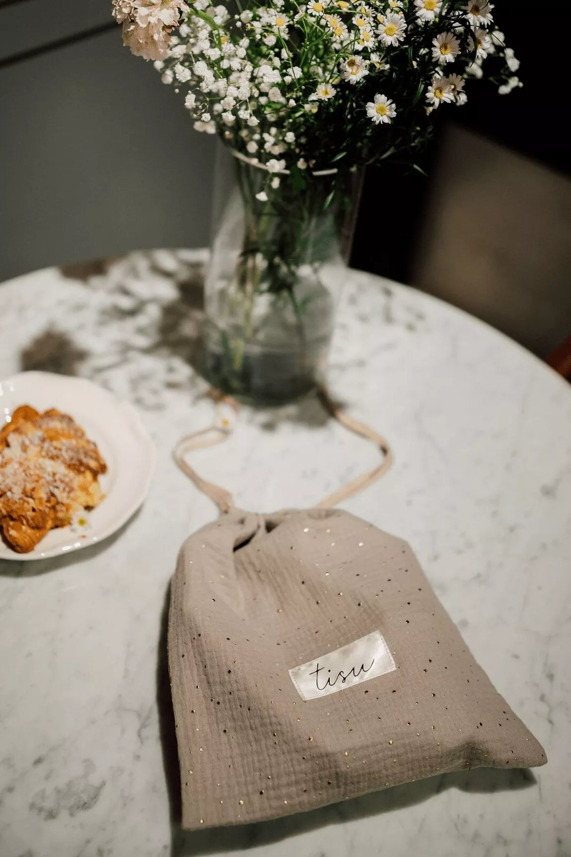 Borstvoedingsdoek met opbergzakje - taupe beige