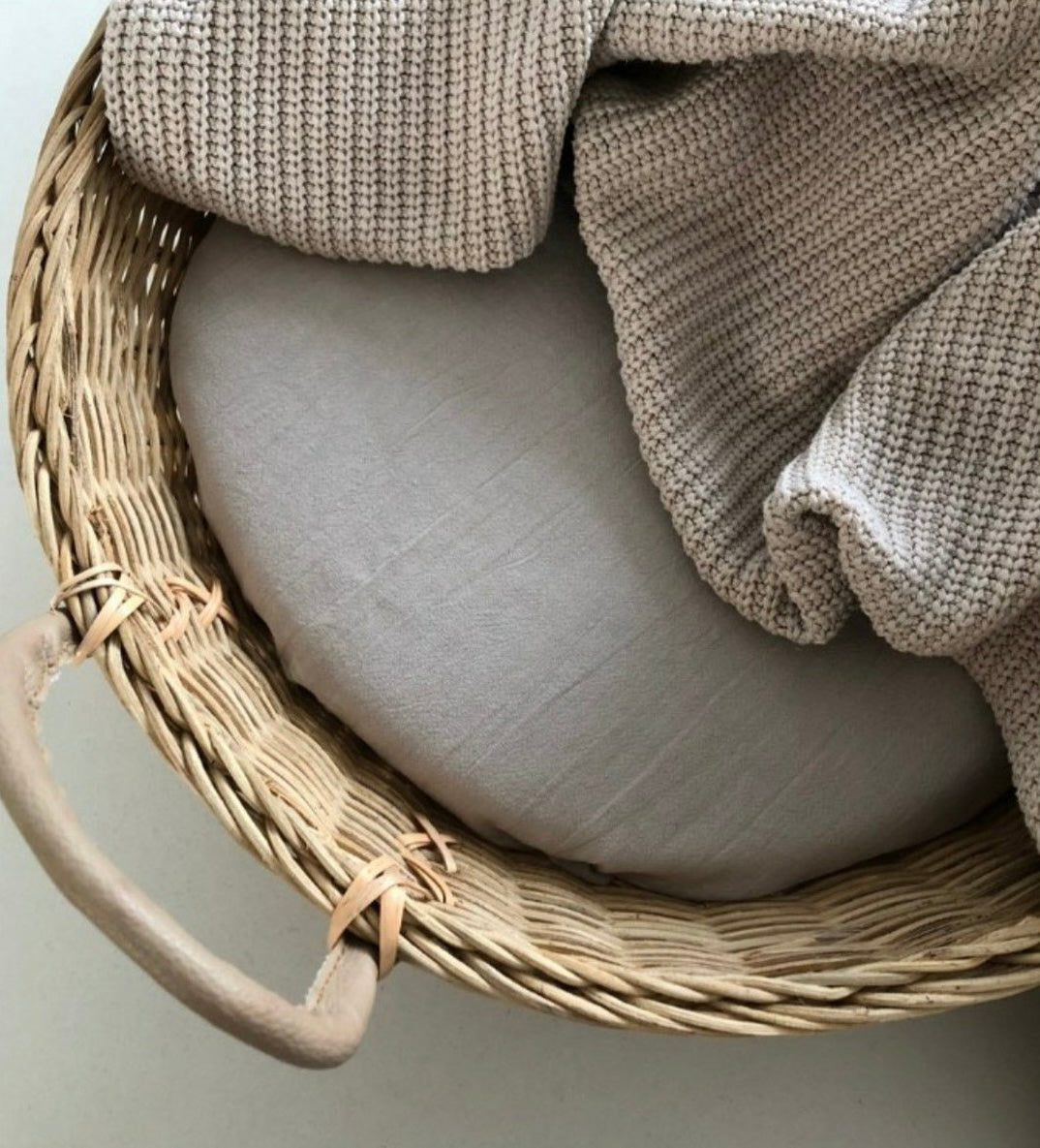 Ledikant deken knitted - zand