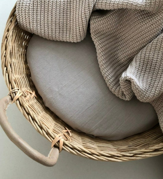 Ledikant deken knitted - zand